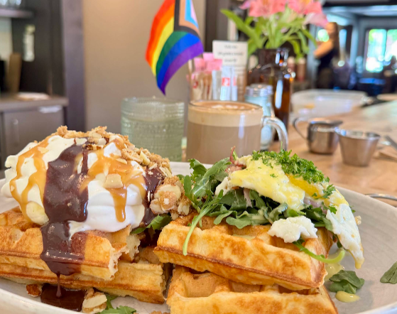Babica Hen Cafe photo 3