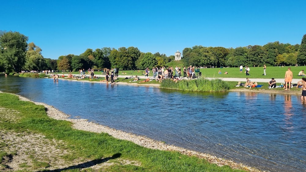 Englischer Garten fotoğraf 1