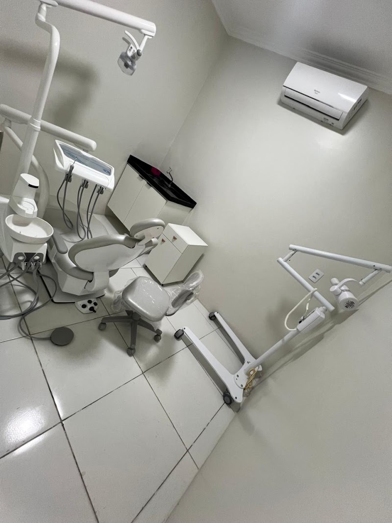 CISUS CLÍNICA ODONTOLÓGICA - foto 3