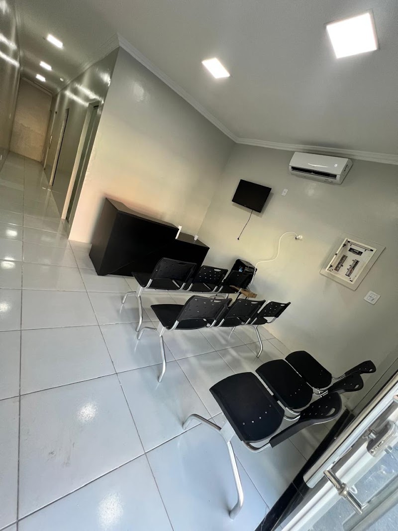 CISUS CLÍNICA ODONTOLÓGICA - foto 2