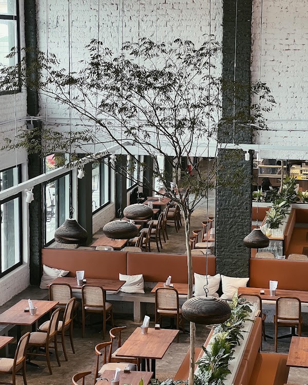 Doña Bakery (Sourdough Flagship) / Poké Twins - Photo 1