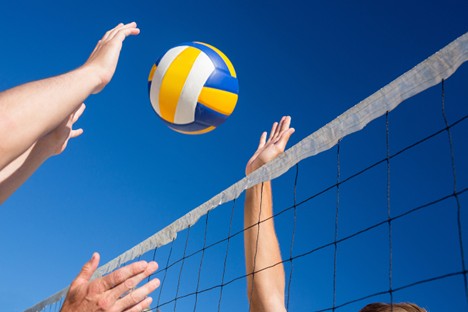 Nelly Belly Woodfired Pizza & Piadina: Restaurant & Outdoor Patio with Sand Volleyball, Bocce, Cornhole & Music