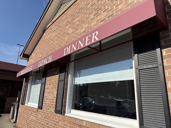 Cagney’s Kitchen – Cloverdale Ave.