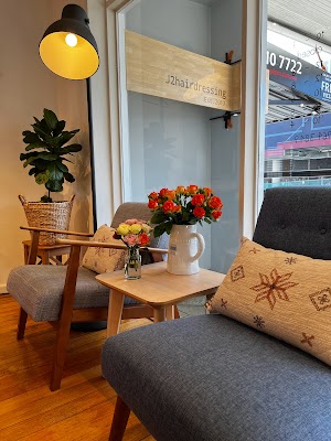 J2 hairdressing photo 3