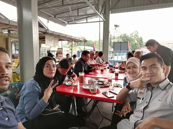 Asam Pedas n Nasi Ayam Pak Atan (Balairaya Teluk - Photo 1