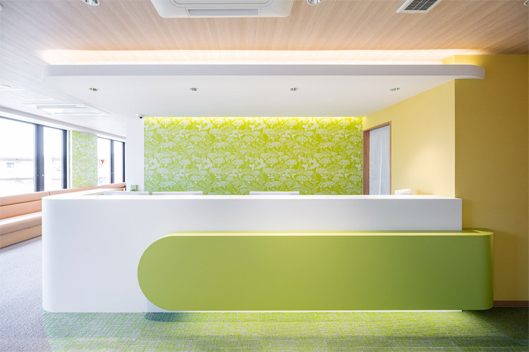 令和レディースクリニックの外観