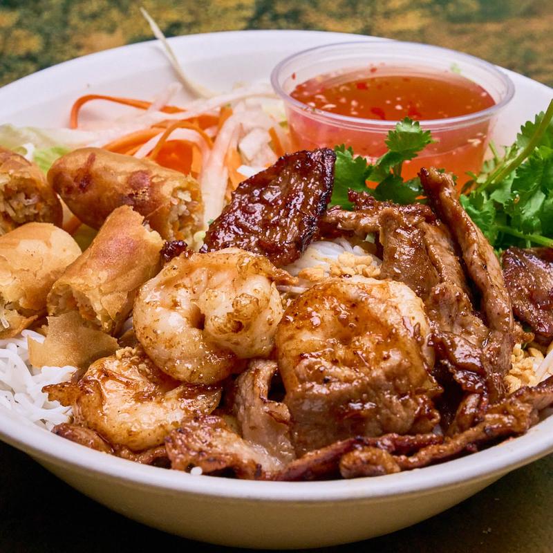 Pho Saigon photo 2