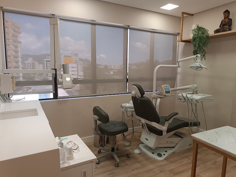 Arthemisa Clínica Estética Odontológica