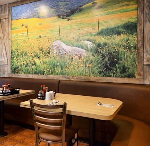 Henry's Cafe photo 1