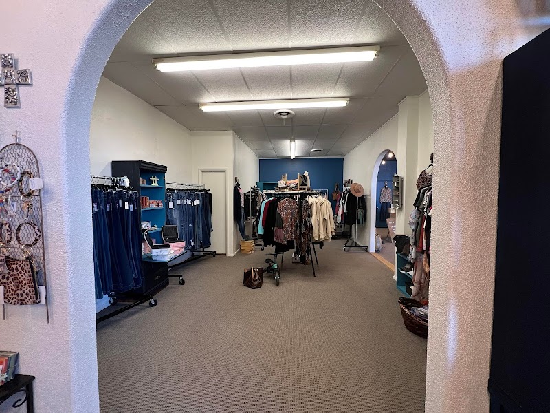 Blanco Creek Boutique & The Jackalope Coffee Haus photo 4