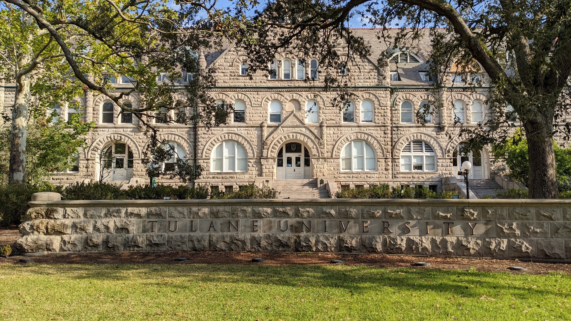 チューレーン大学（Tulane University of Louisiana）（New Orleans、ルイジアナ州）