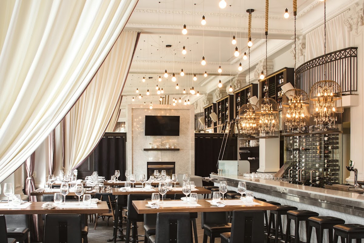 Brasserie 701 in montreal