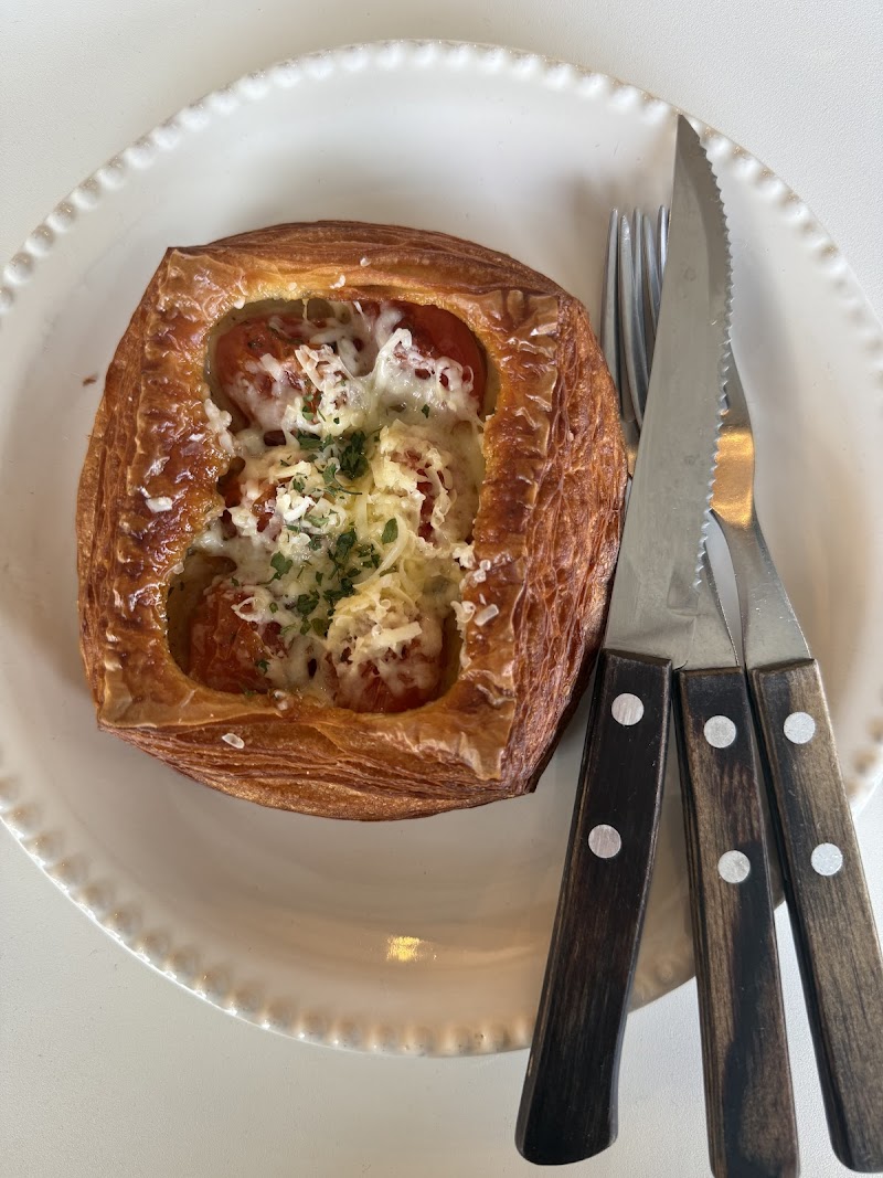 Henry's Bakehouse photo 6