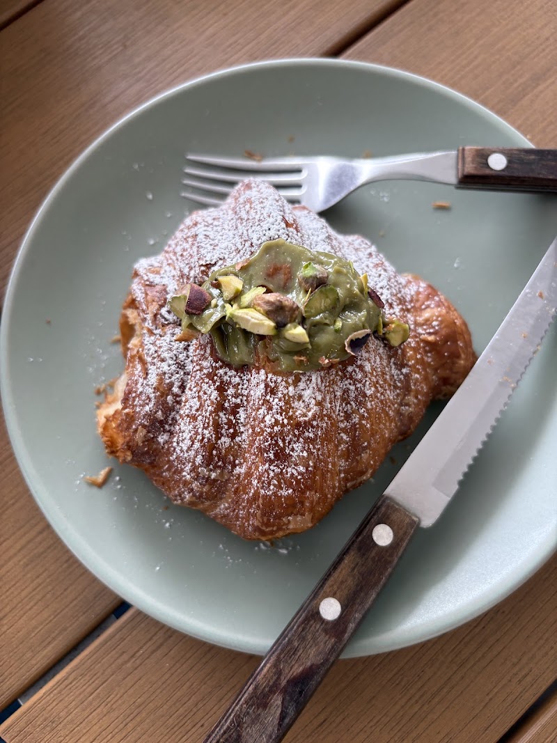 Henry's Bakehouse photo 7