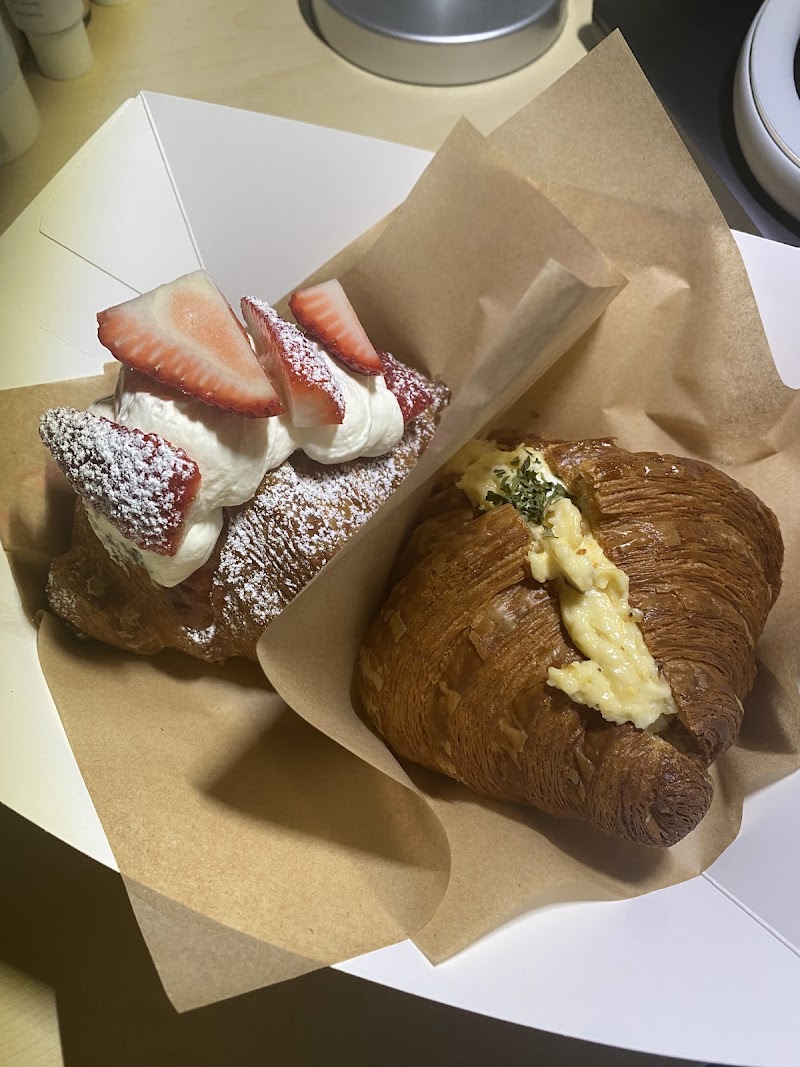 Henry's Bakehouse photo 4