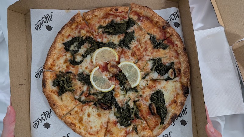 Alfred's Pizzeria photo 4