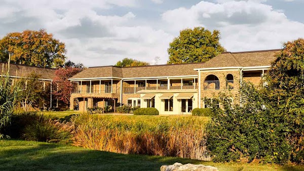 TWINBROOK HOTEL APARTMENT exterior