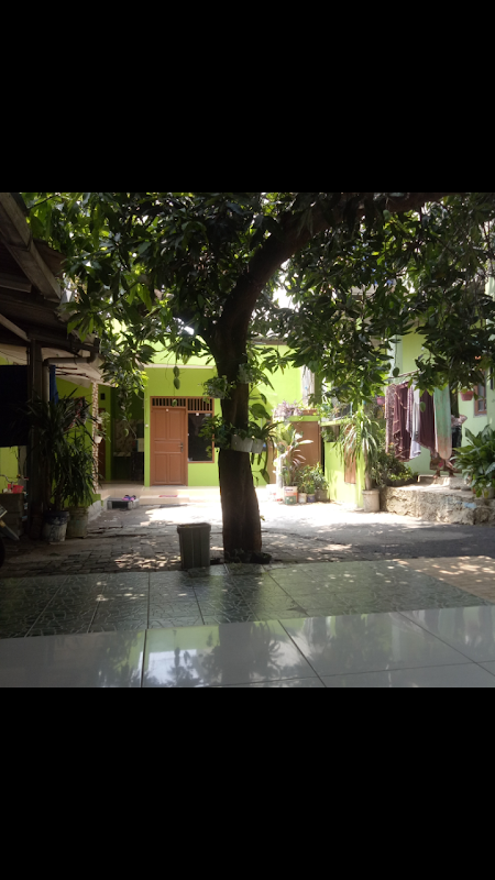 KOST BU DEWI