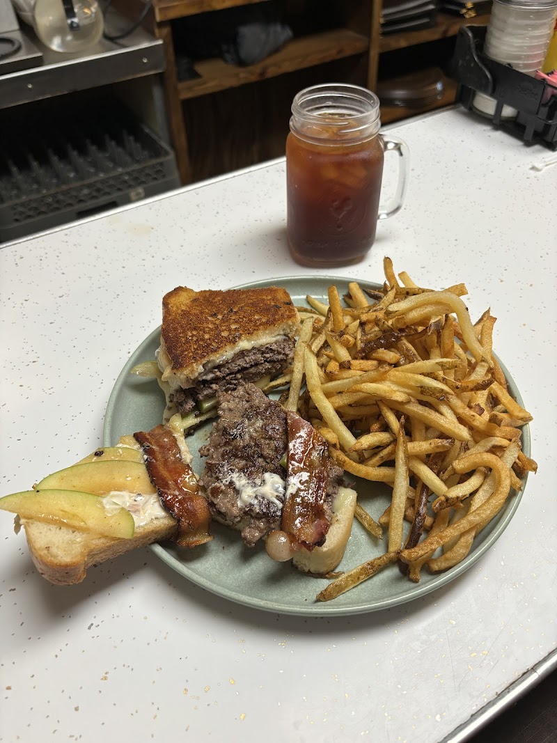 Don and Nancy’s Cafe LLC photo 2