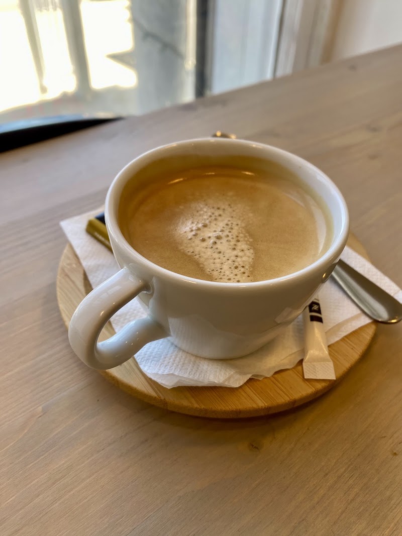 Houtsiplou art café photo 4