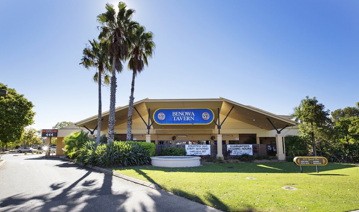 Benowa Tavern in gold-coast