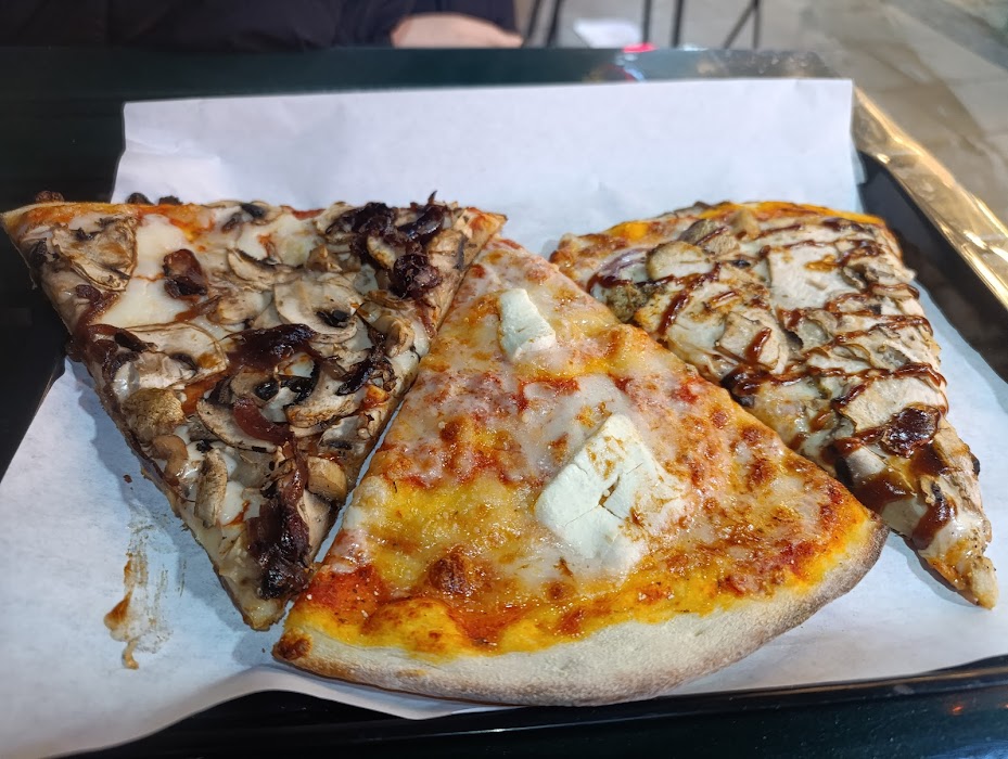 SliceCo Dilim Pizza fotoğraf 1