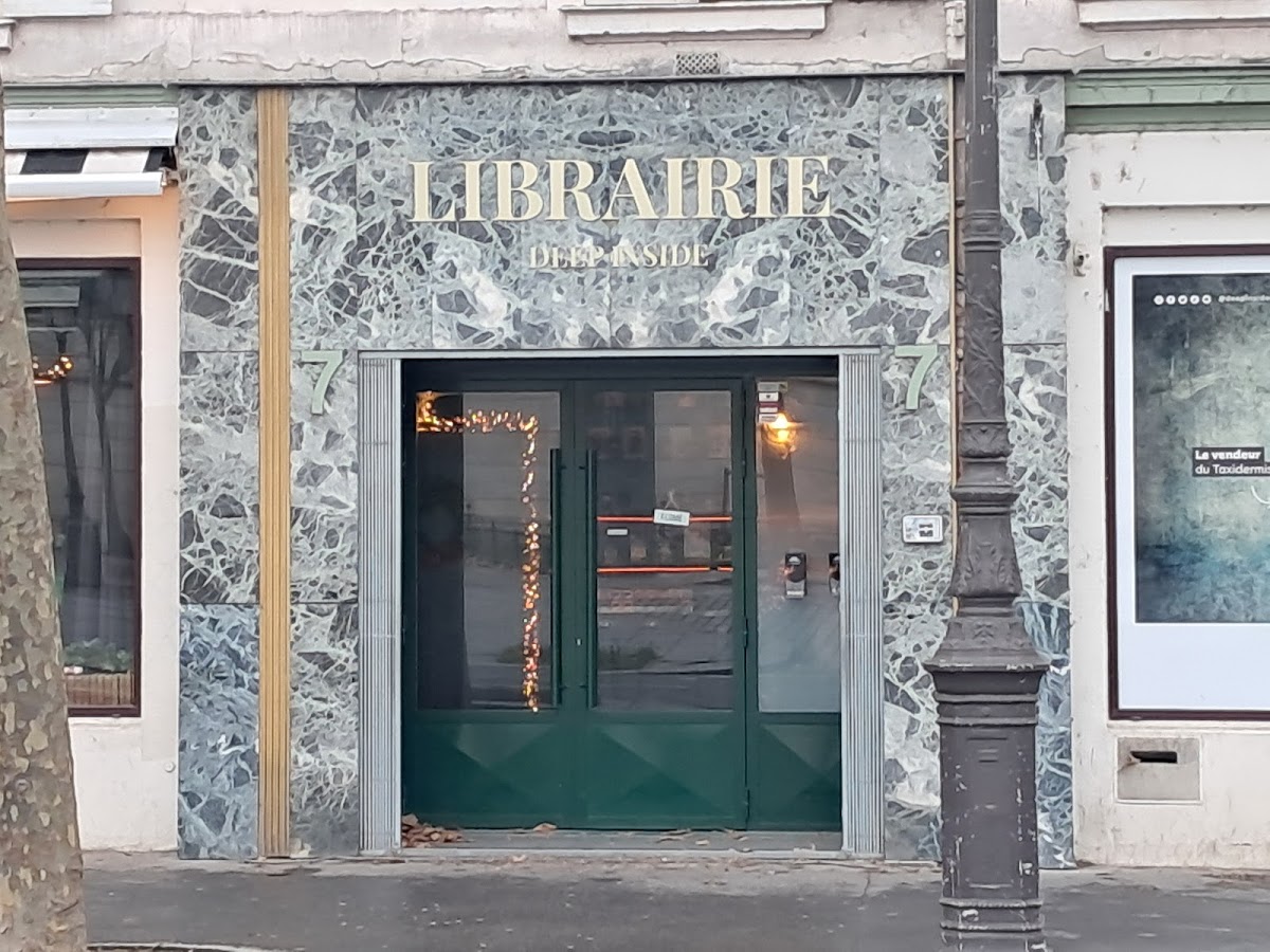 Deep Inside Escape Game, vue extérieure