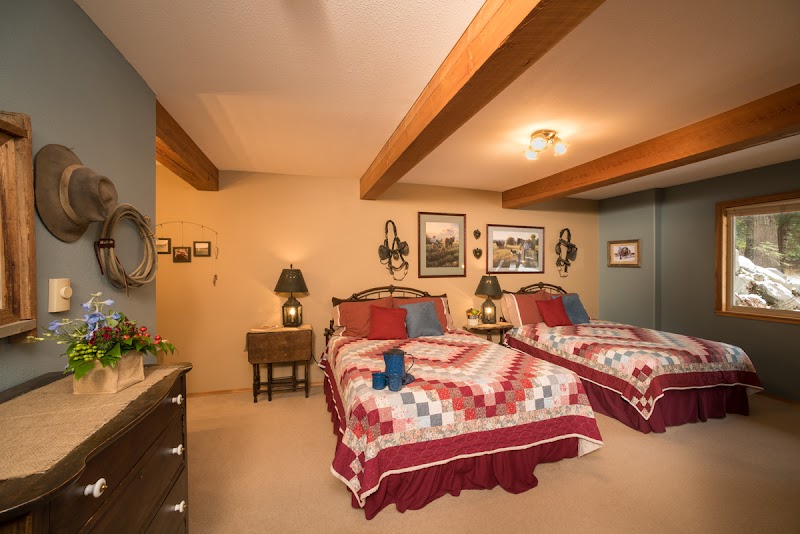 Western Pleasure Guest Ranch - Photo 1