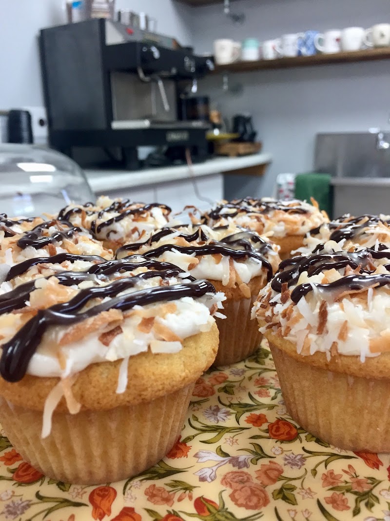 Local Cup & Cake / Local Cup on the Go photo 4