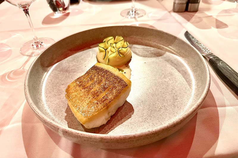 Moo Moo The Wine Bar + Grill photo 2