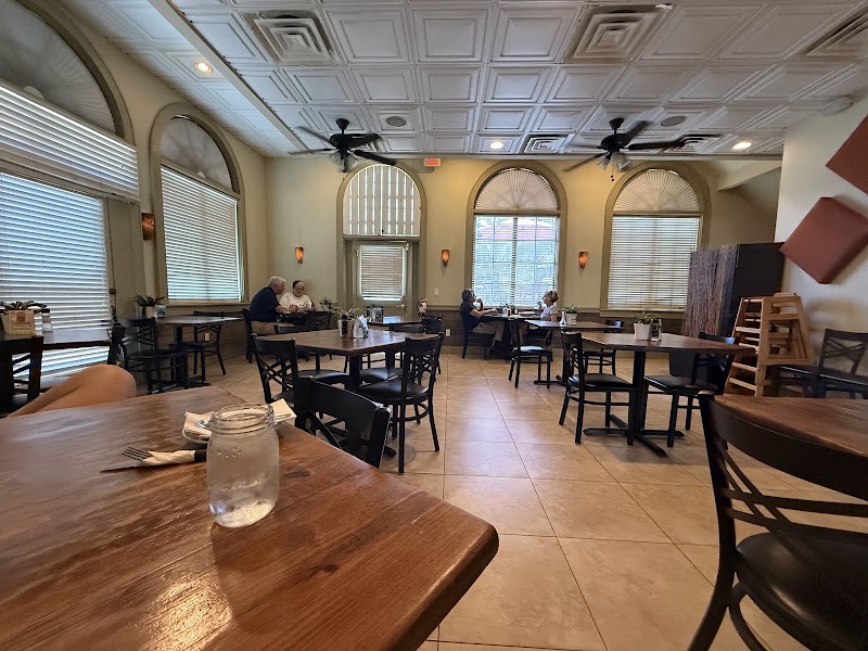 Café Evergreen Restaurant photo 2