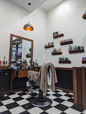 Lux Barber Manor Lakes photo 2