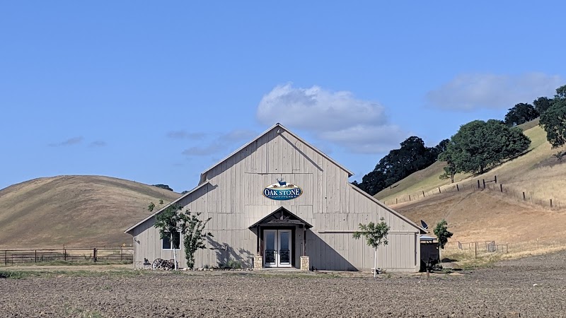 Oakstone Outfitters - Photo 5