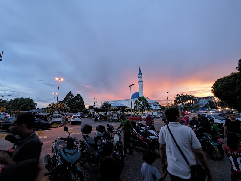 Masjid Jamek Tun Hussein Onn photo 6