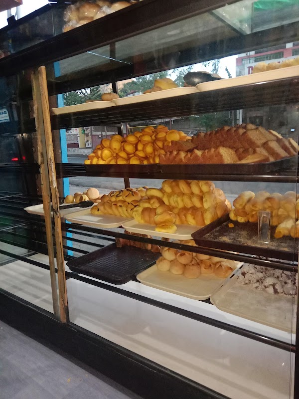 Minas Bakery