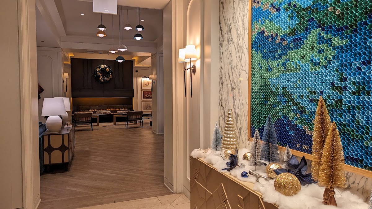 The Royal Sonesta Chicago Downtown, dog-friendly hotel, photo 2