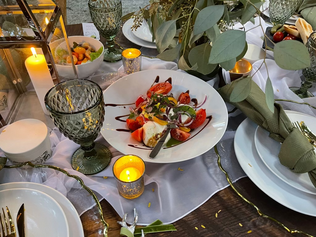 Royal Crowds Catering: Google Places image 2