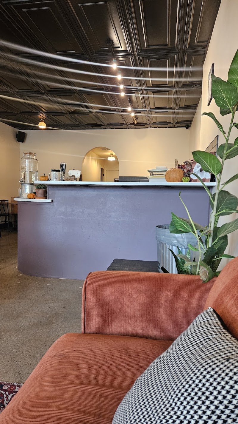 Eve's Drop Coffee Shop photo 3