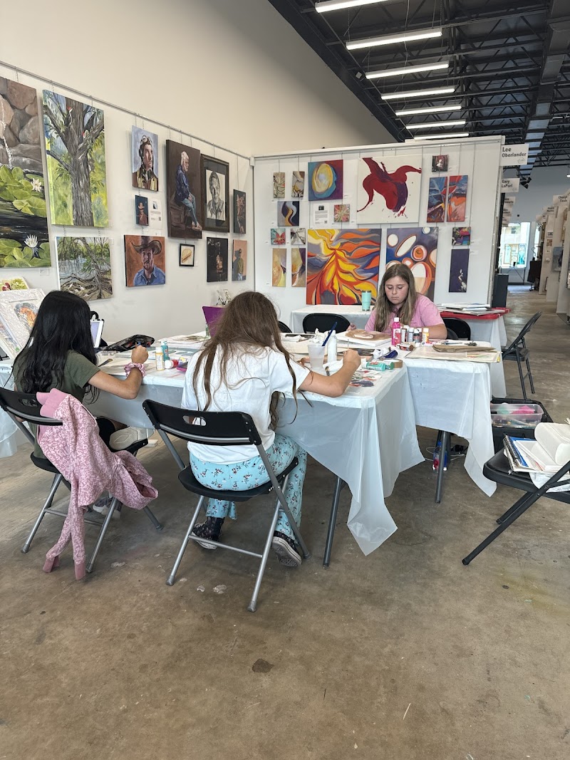 Lina Rincon Art Gallery & Studio