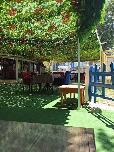 Kıbrıs Aile Çay Bahçesi - Restoran