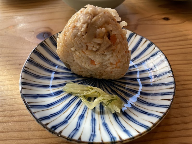 醤油そば 岩男 写真2