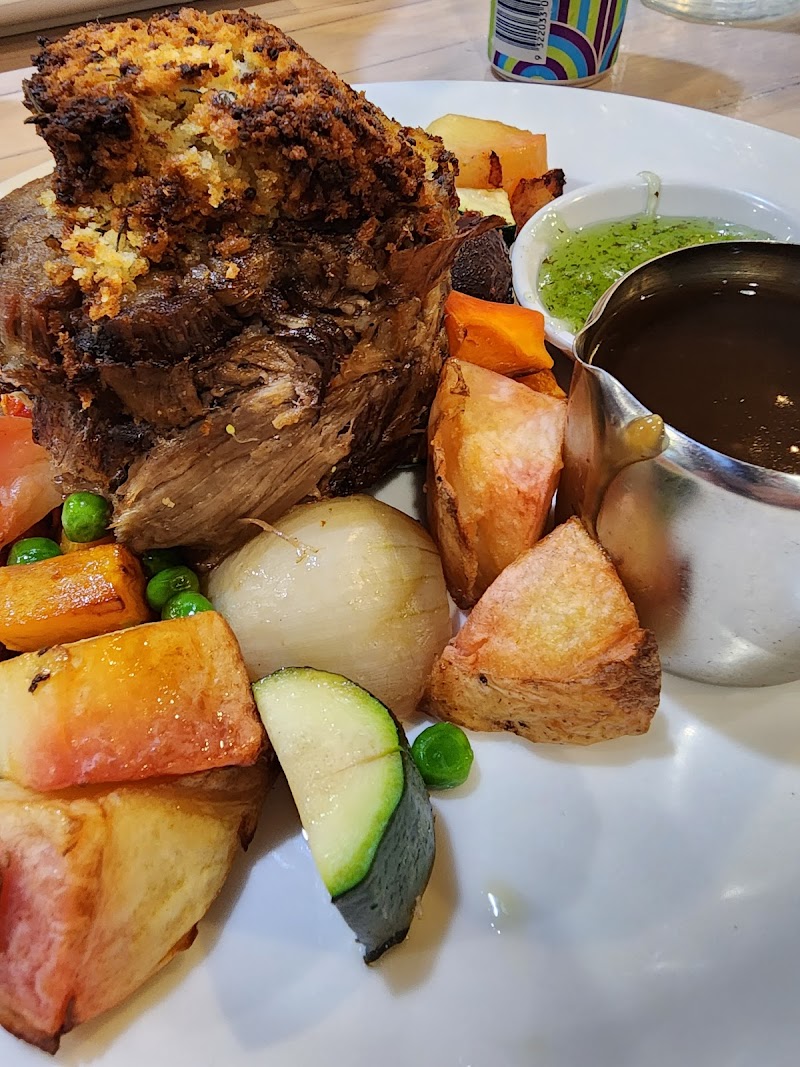 Queens Arms Hotel photo 5