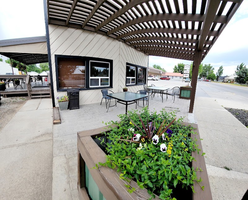 Banducci's Tanning & Espresso photo 3