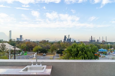 Econosuites Fundidora