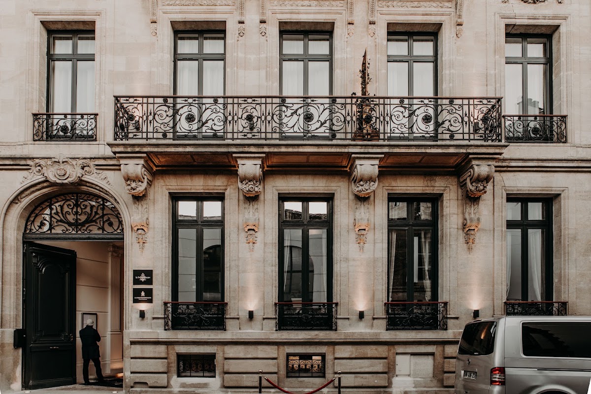 Le Palais Gallien Hôtel & Spa, dog-friendly hotel in Bordeaux
