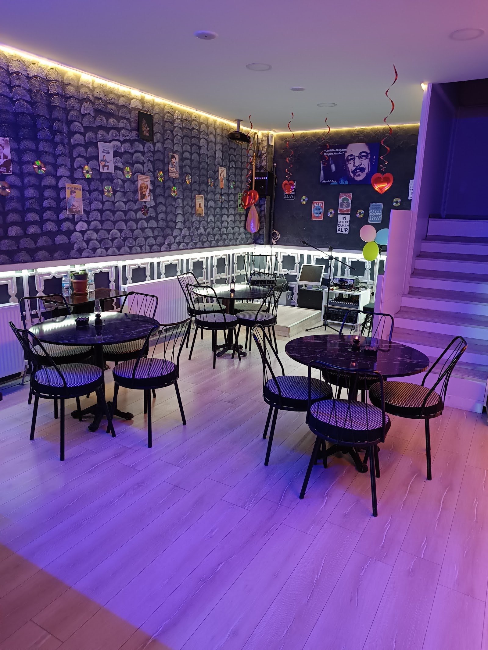 Ankara Karaoke Cafe mekanı