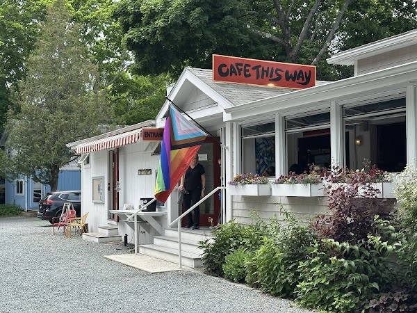Cafe This Way