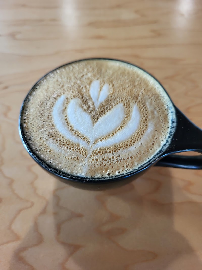 Turntable Coffee Counter photo 2