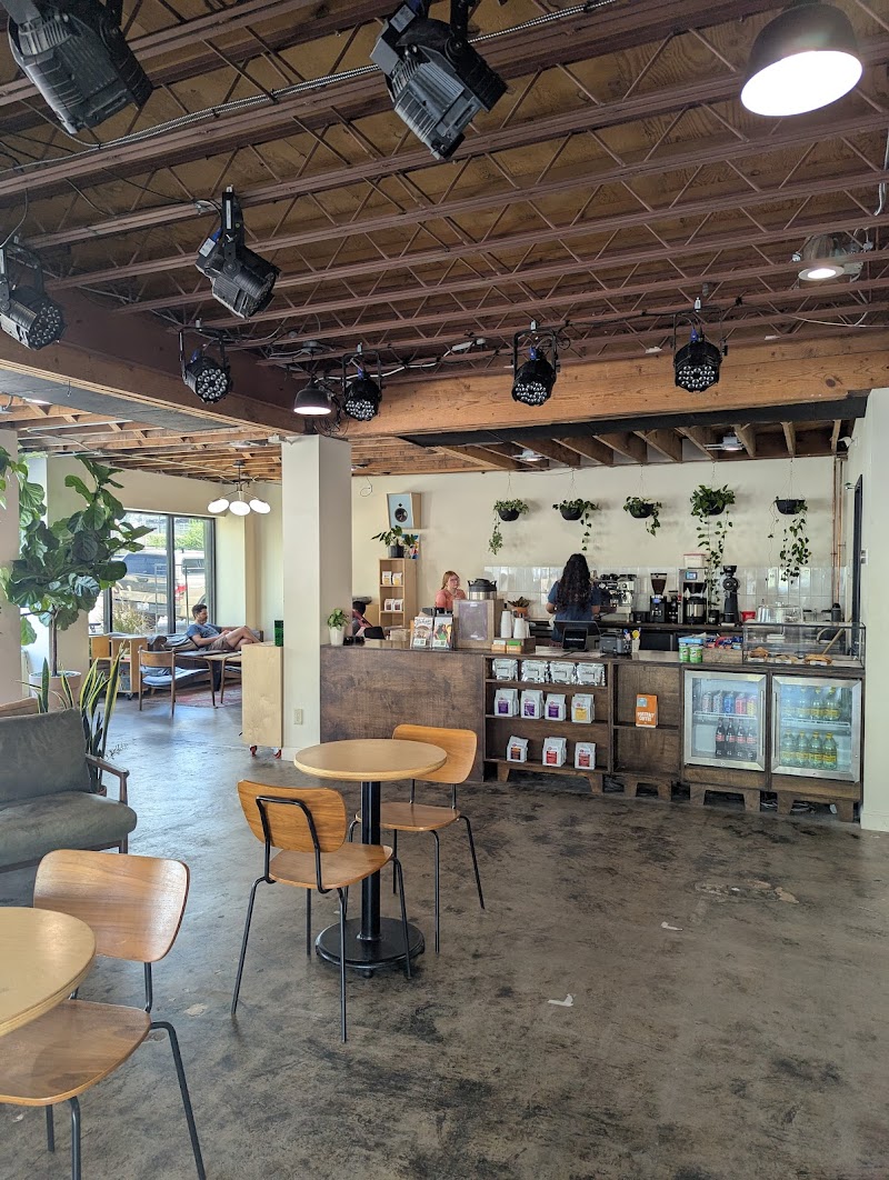 Turntable Coffee Counter photo 3