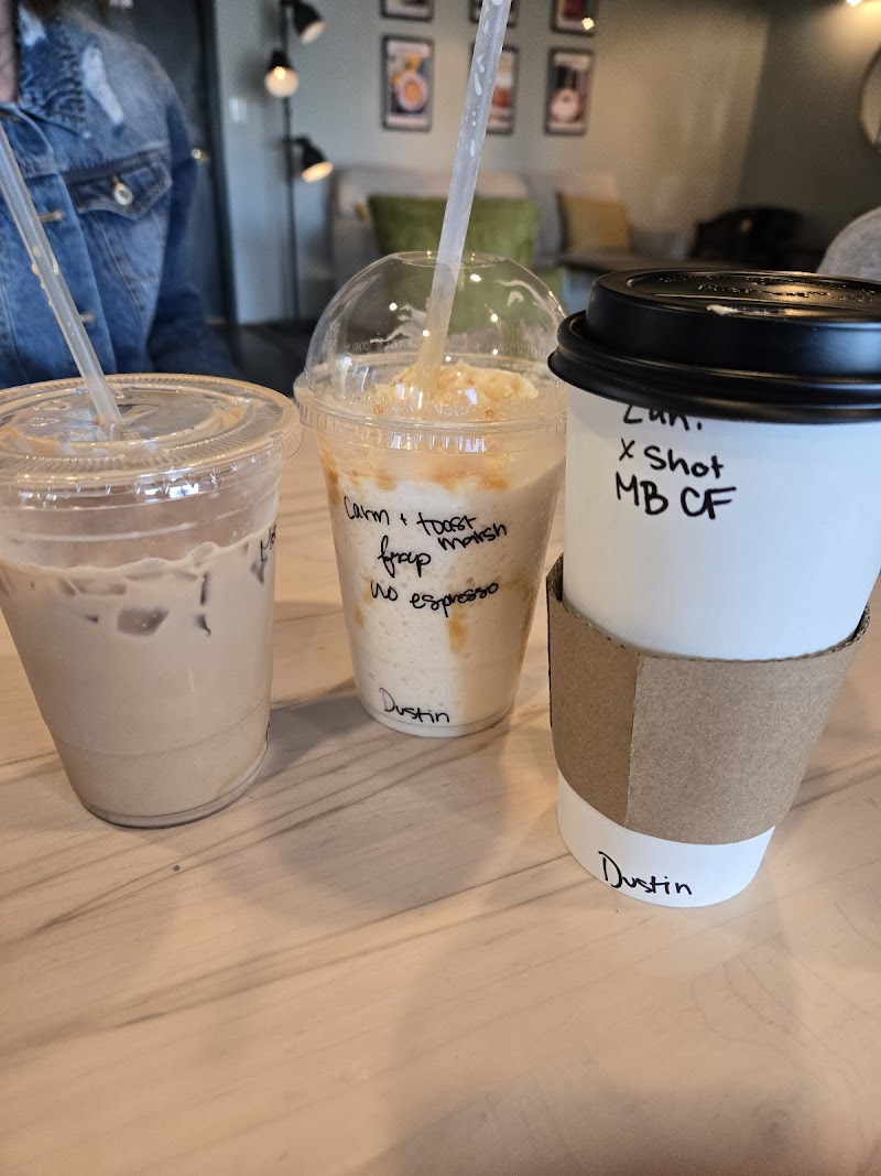 Maple Leaf Coffeehouse & Smootherie photo 3